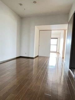 �y���ԁE���r���O�z�@