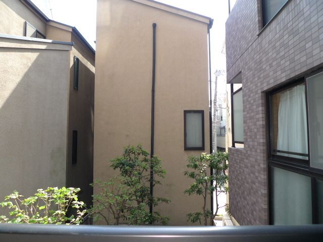 y̑EXy[Xz@