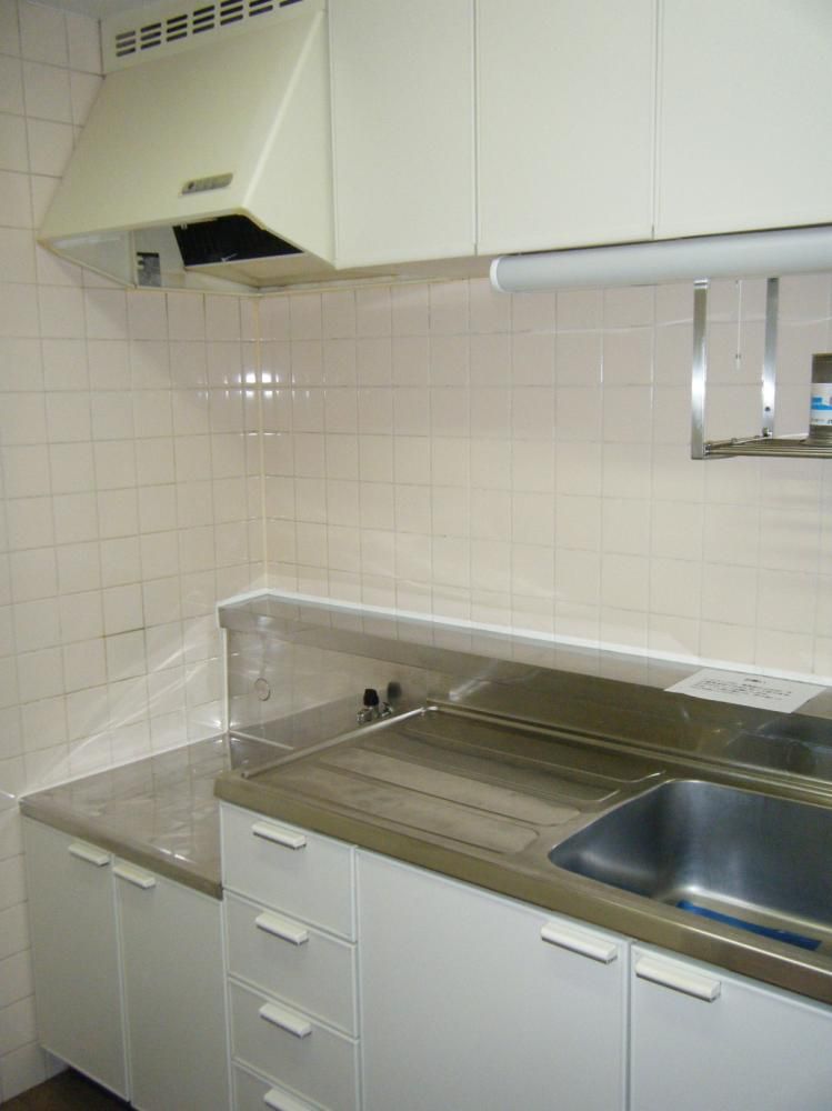 �y�L�b�`���z�@