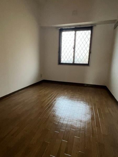 �y�Q���z�@