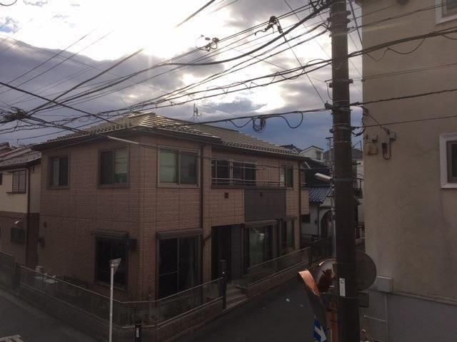 y]z@