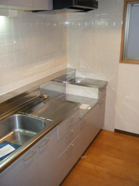 �y�L�b�`���z�@