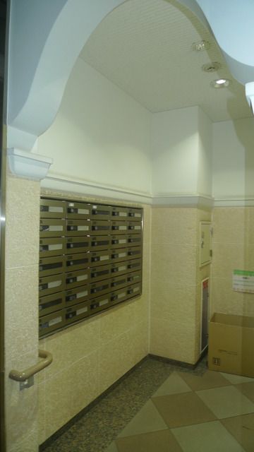 �y�G���g�����X�z�@