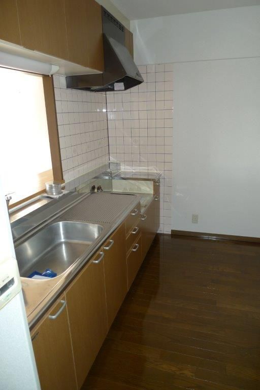 �y�L�b�`���z�@