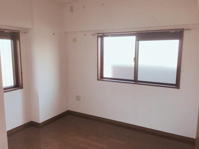 �y�Q���z�@