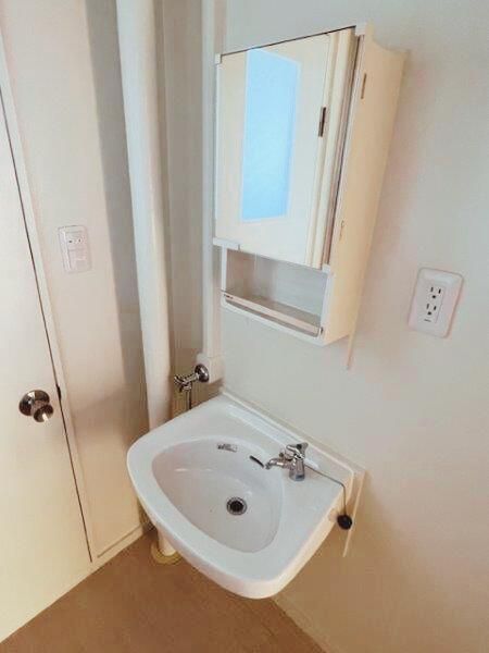 �y���ʏ��z�@