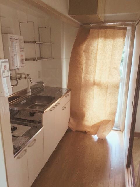 �y�L�b�`���z�@