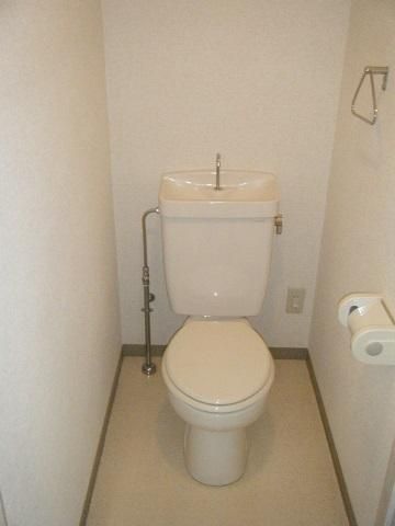 �y�g�C���z�@