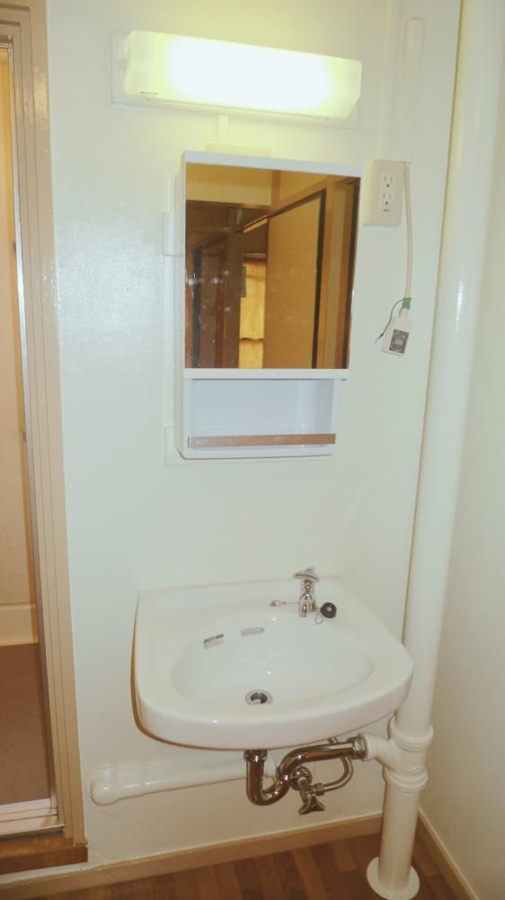 �y���ʏ��z�@