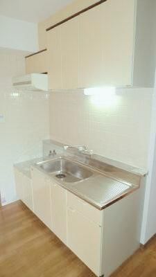 �y�L�b�`���z�@