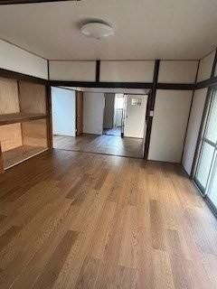 �y���ԁE���r���O�z�@