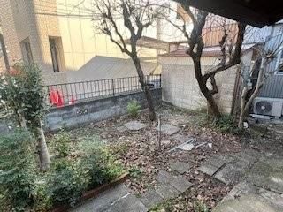 �y���]�z�@