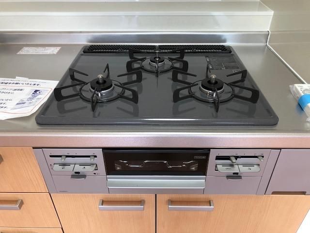 �y�L�b�`���z�@