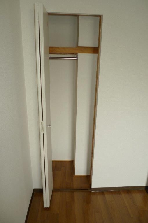 �y���̑��ݔ��z�@