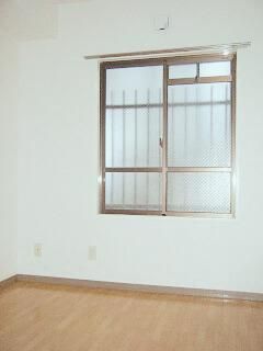 �y�Q���z�@