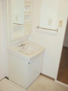 �y���ʏ��z�@