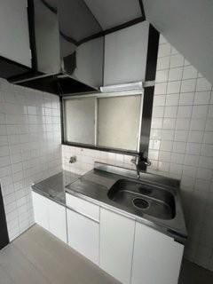 �y�L�b�`���z�@