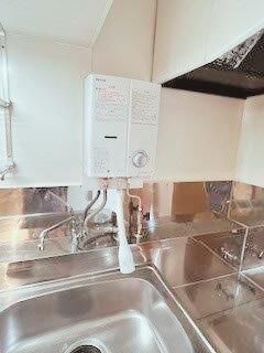 �y�L�b�`���z�@