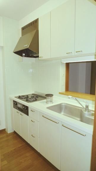 �y�L�b�`���z�@