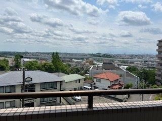 �y���]�z�@