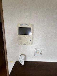 �y�Z�L�����e�B�z�@