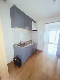 �y�L�b�`���z�@