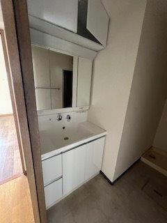 �y���ʏ��z�@