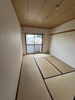 �y�Q���z�@