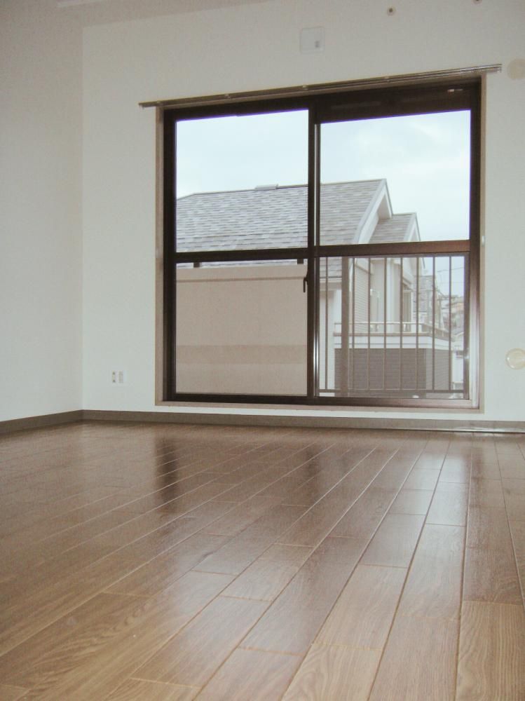 �y�Q���z�@