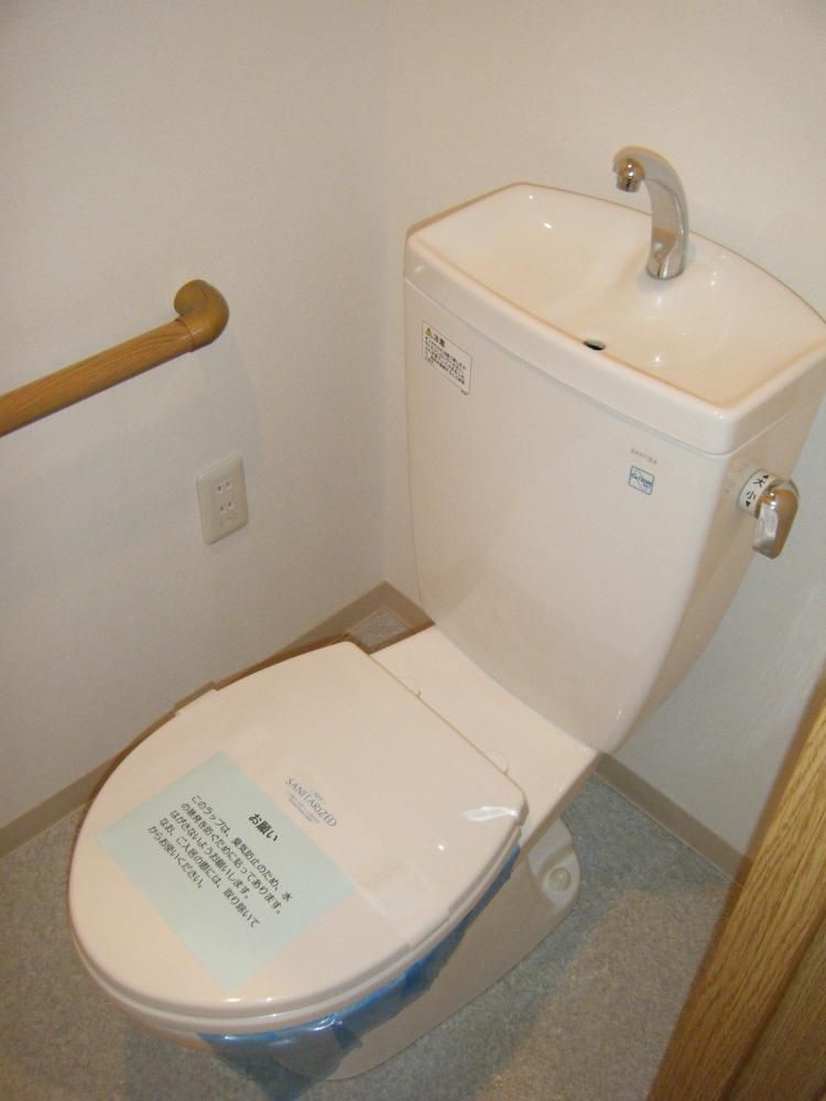 �y�g�C���z�@