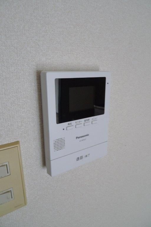 y̑ݔz@