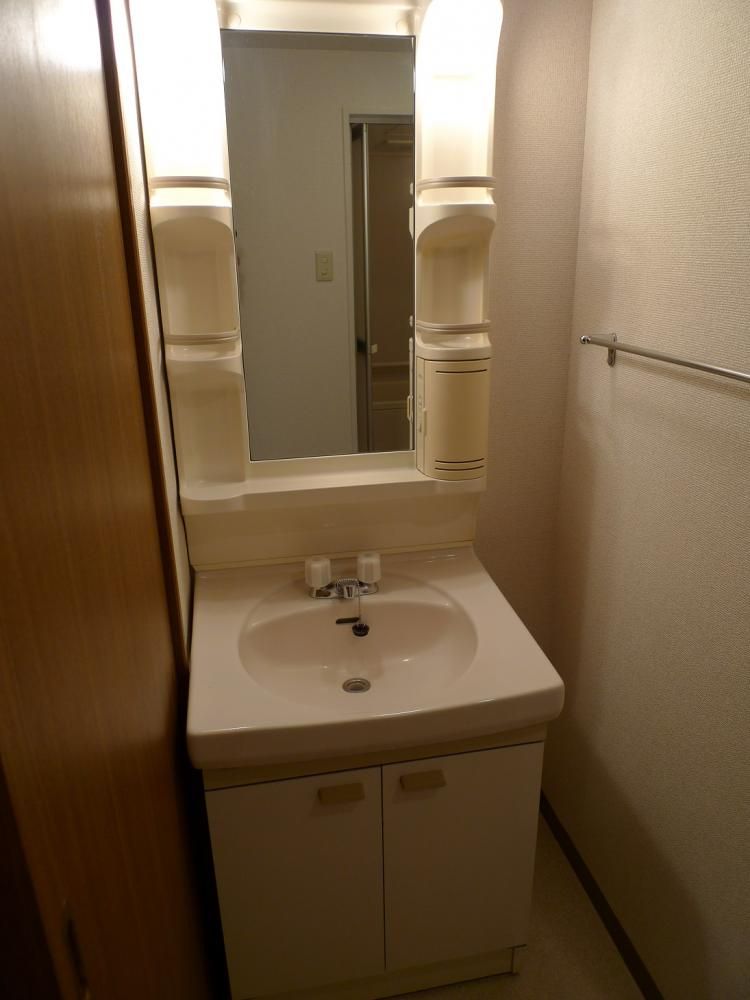 �y���ʏ��z�@