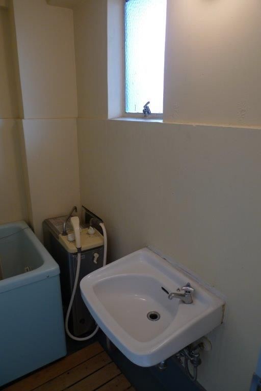 �y���ʏ��z�@