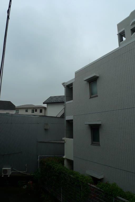 �y���]�z�@