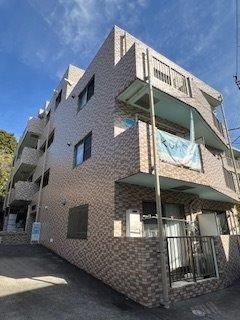 �y���Ӂz�@