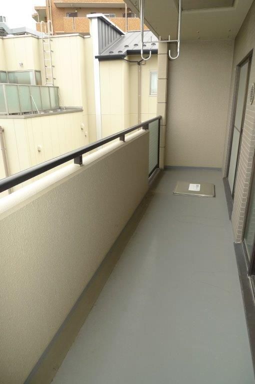 �y�o���R�j�[�z�@