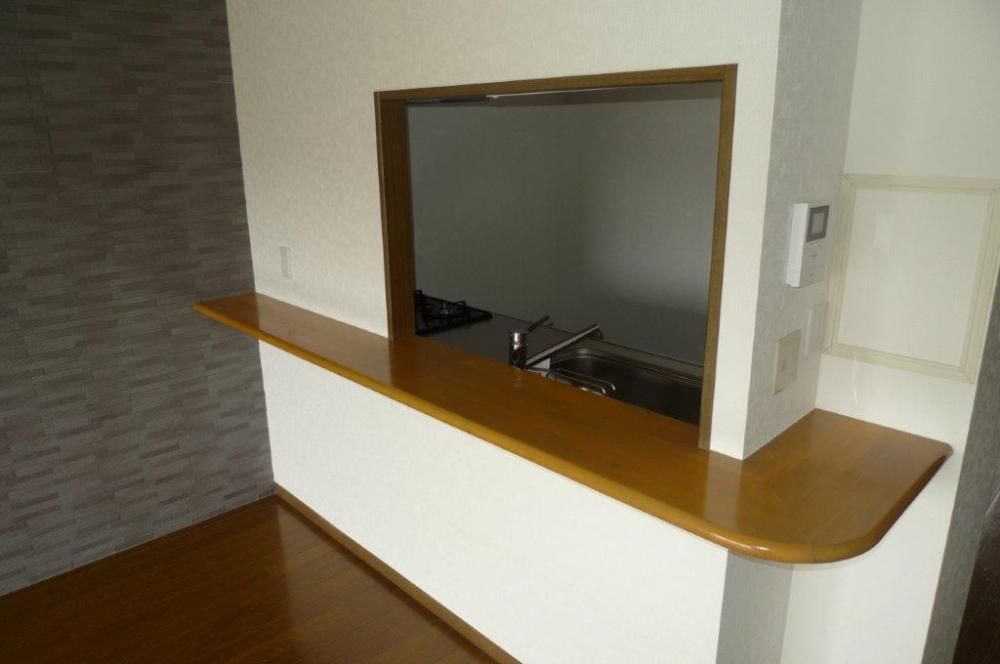 �y�L�b�`���z�@