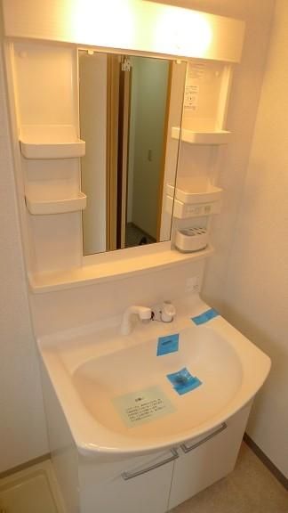 �y���ʏ��z�@