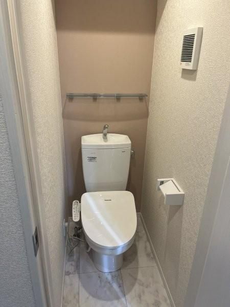 �y�g�C���z�@