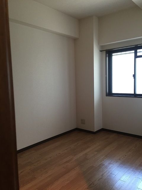 �y�Q���z�@