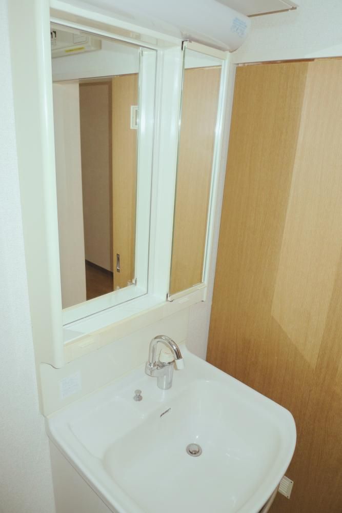 �y���ʏ��z�@