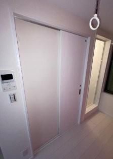 �y�����E���r���O�z�@