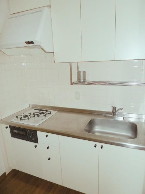 �y�L�b�`���z�@