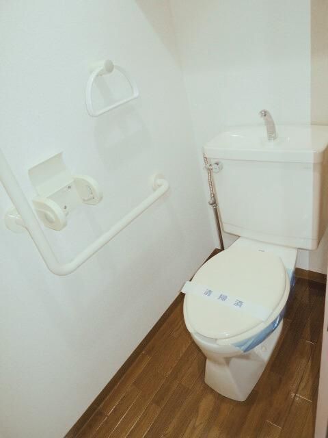 �y�g�C���z�@