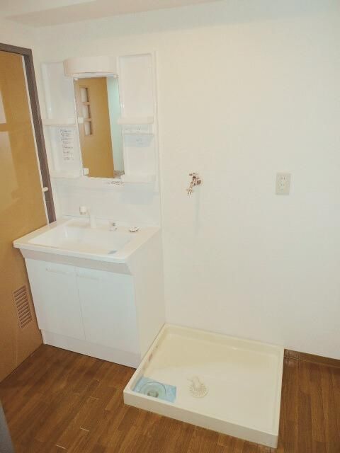 �y���̑������E�X�y�[�X�z�@