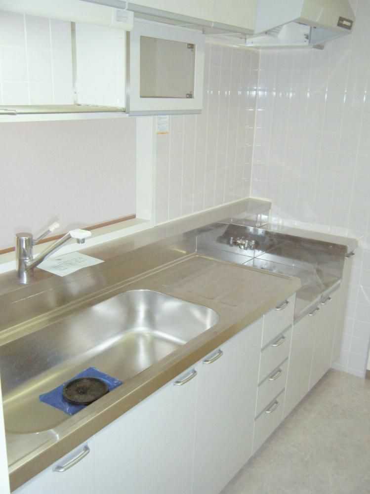 �y�L�b�`���z�@