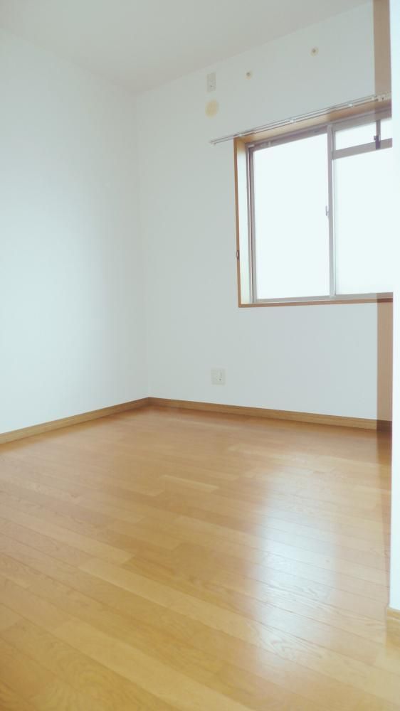 �y�Q���z�@