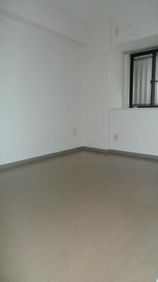 �y�Q���z�@