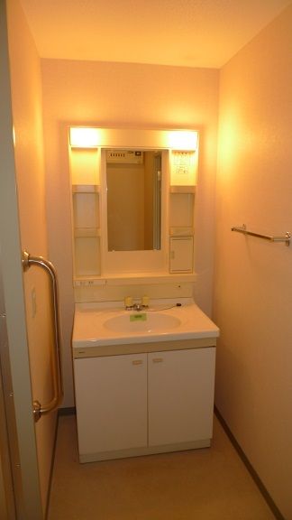 �y���ʏ��z�@