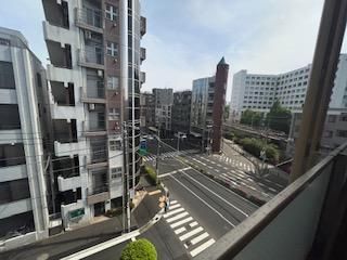 y]z@